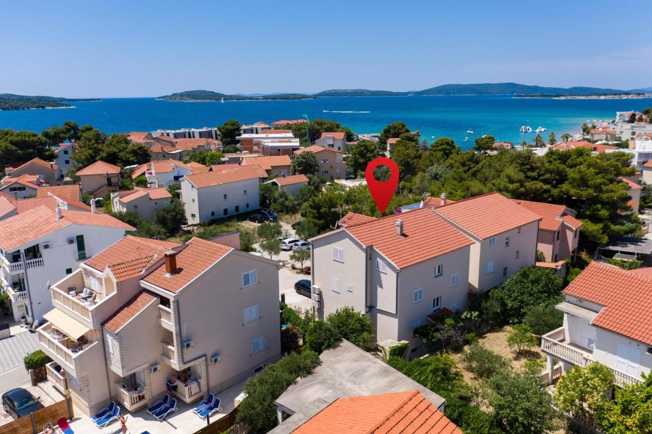 Apartments By The Sea Zaboric, Sibenik - 469 Exterior foto
